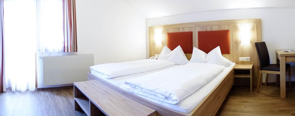 Pension Bergwelt Нойштіфт-ім-Штубайталь Екстер'єр фото