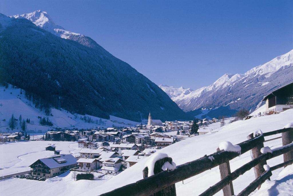 Pension Bergwelt Нойштіфт-ім-Штубайталь Екстер'єр фото
